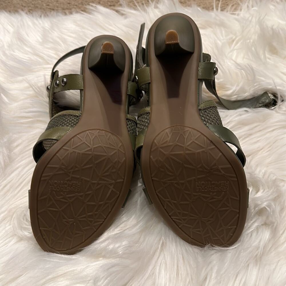 Kenneth Cole Reaction | High heel Mesh Sandals Size 8.5 - Picture 7 of 11